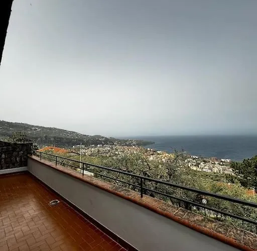 Villa Belvedere - *